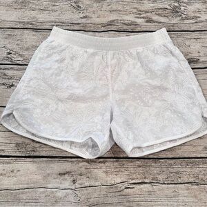 Intimissimi Semi-Sheer White Textured Sleep Shorts Size M Fairycore Ethereal
